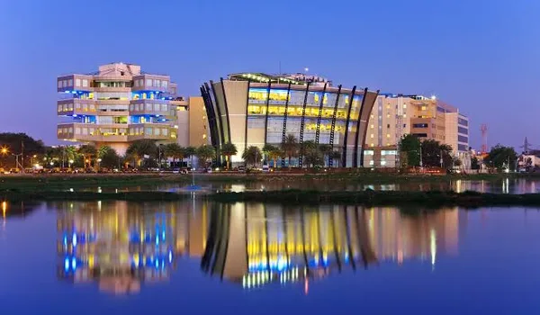 Tech Parks and Employment Centres near Prestige Park Street